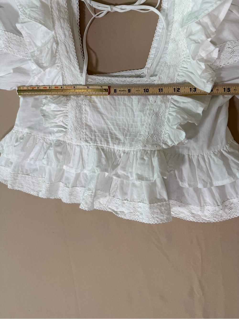 70*F/21*C White Peasant Boho Lace Ruffled Cotton Blouse, size Small. - Picture 9 of 12